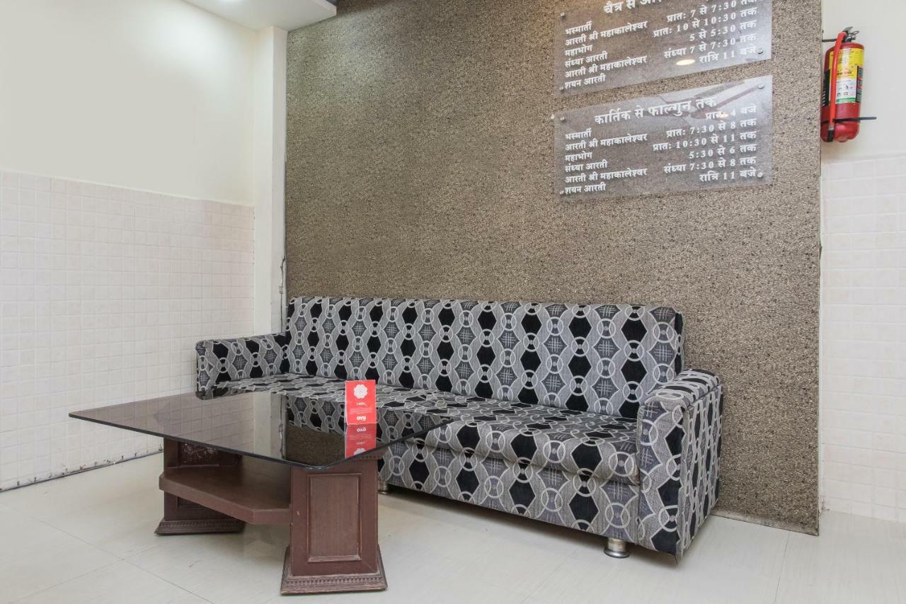 Oyo 17161 Hotel Mahalaxmi Ujjain Buitenkant foto